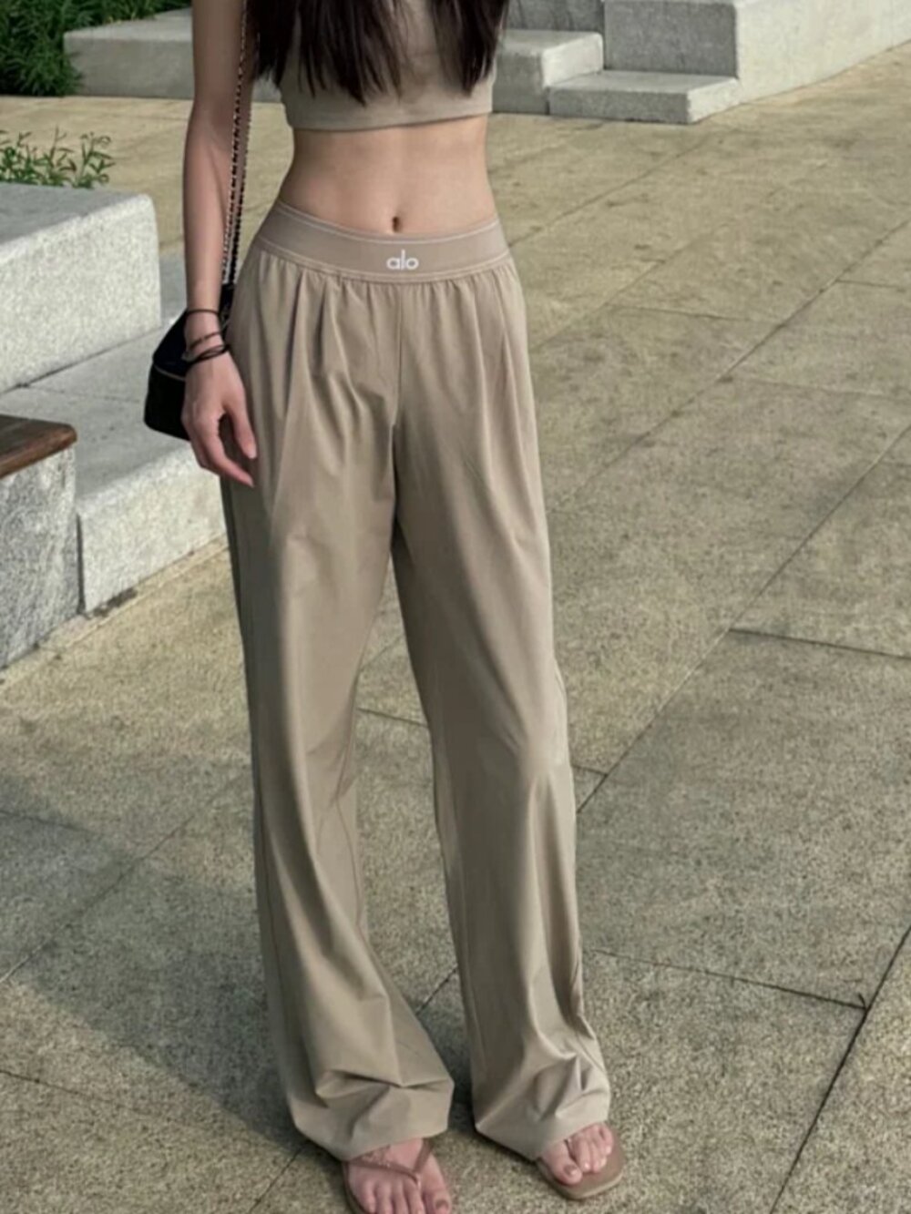 Loose pants🔥Alo Yoga Suit Up Trouser Gravel Color💡30-inch Inner Seam Length